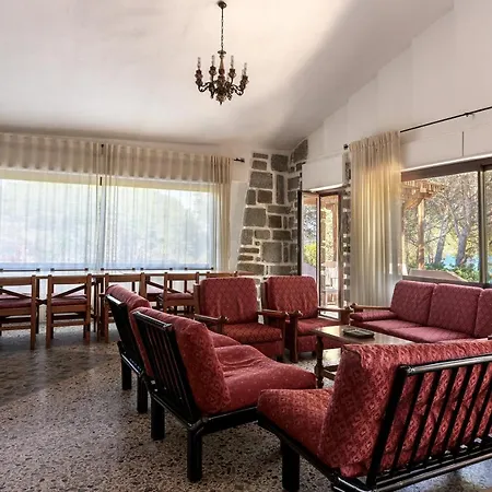 Adalgisa Villa Porto Taverna