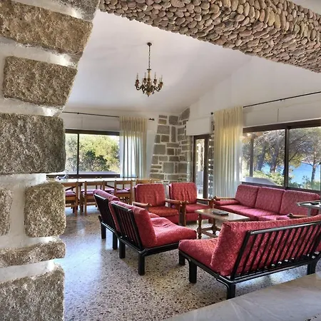 Adalgisa Villa